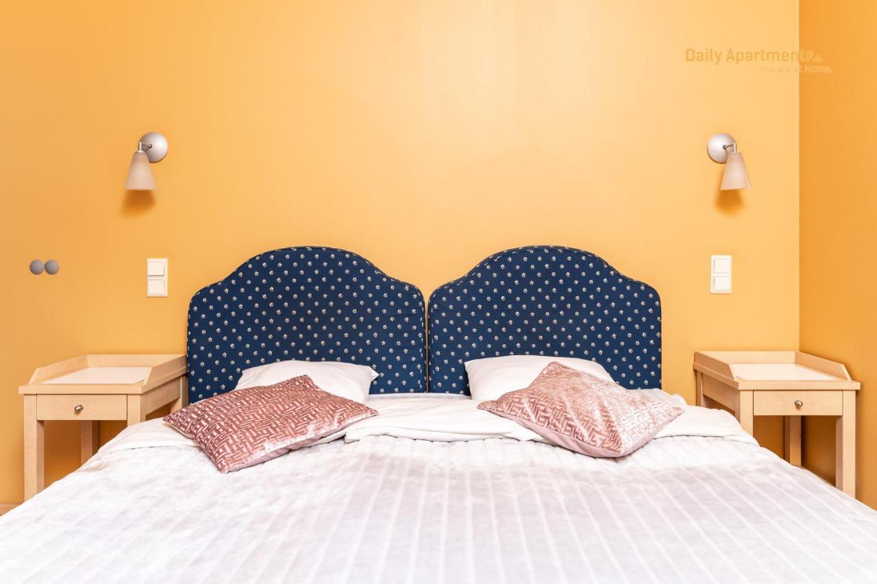 Daily Apartments - Apartment With Bath Tallinn Bagian luar foto